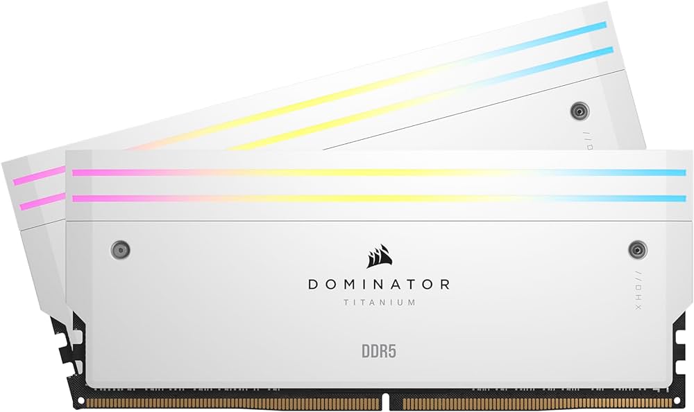CORSAIR 2X16GB DOMINATOR TITANIUM DDR5 6000 CL30 WHITE