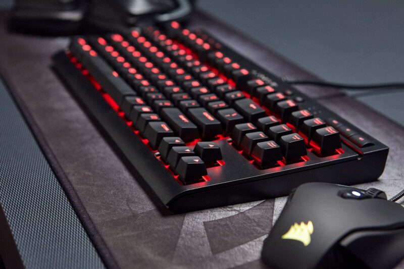 TASTIERA CORSAIR K63 CHERRY MX RED - immagine 2