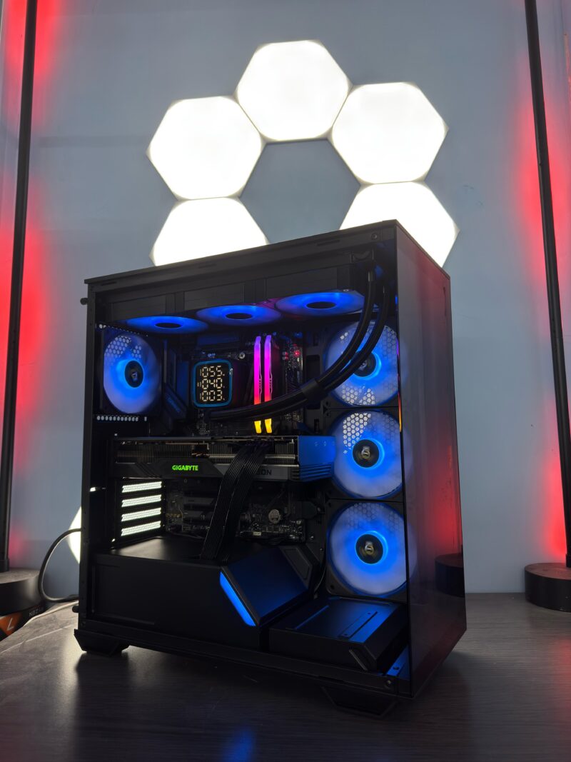GeB GAMING ULTIMATE BLACK - RX 7800XT - immagine 3