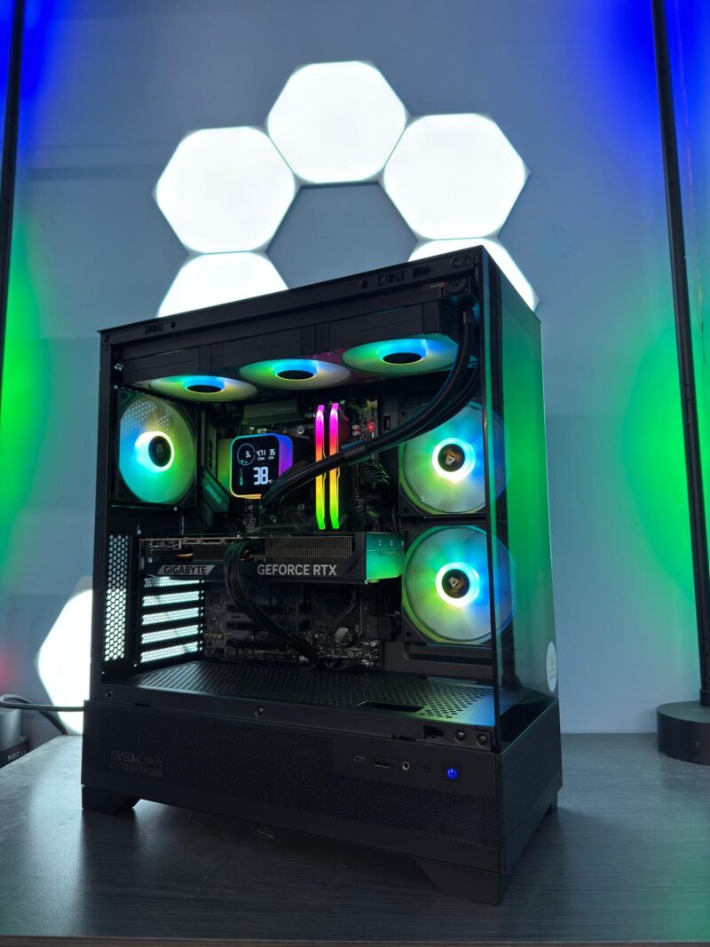 GeB GAMING EXTREME AMD BLACK -  RTX 5070 - immagine 2