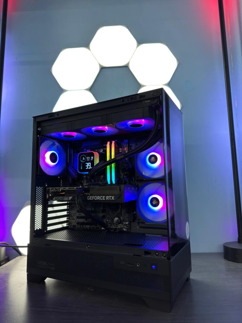 GeB GAMING EXTREME AMD BLACK -  RTX 5070 - immagine 5