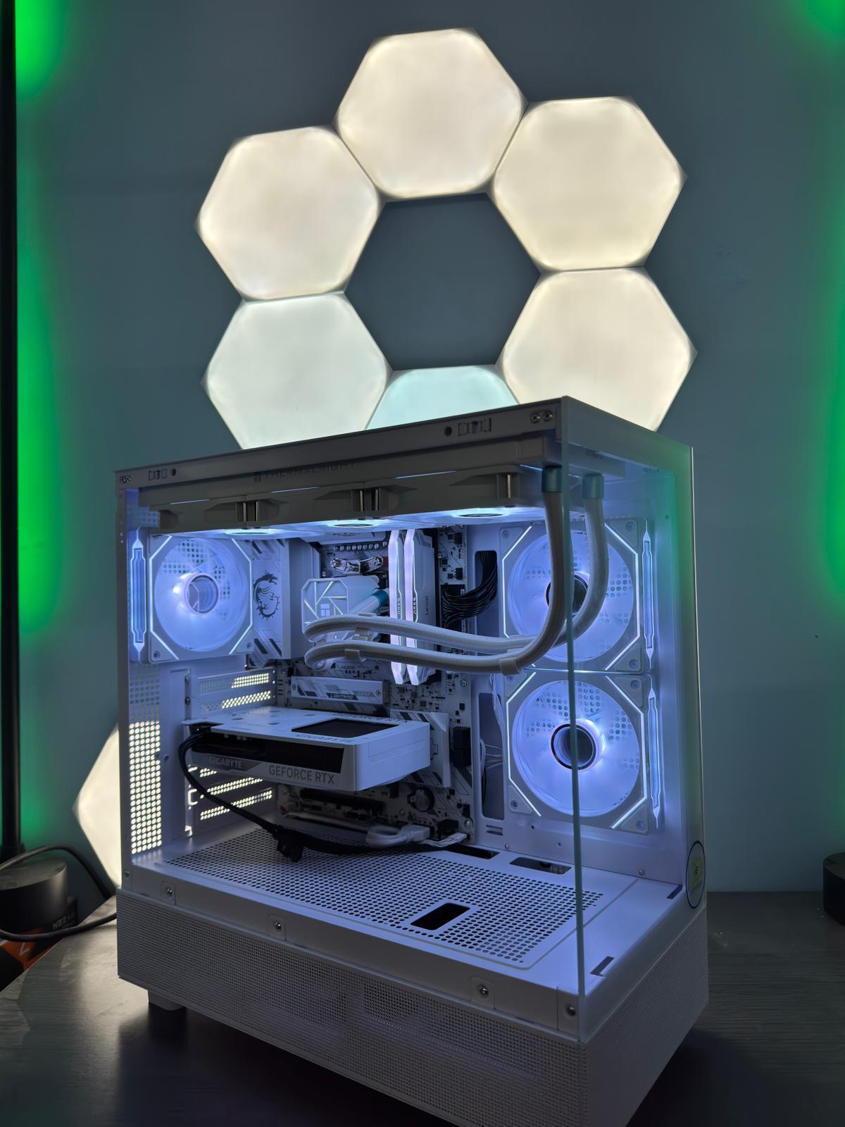 GeB GAMING SPECIAL WHITE - RTX 5060 TI - immagine 2