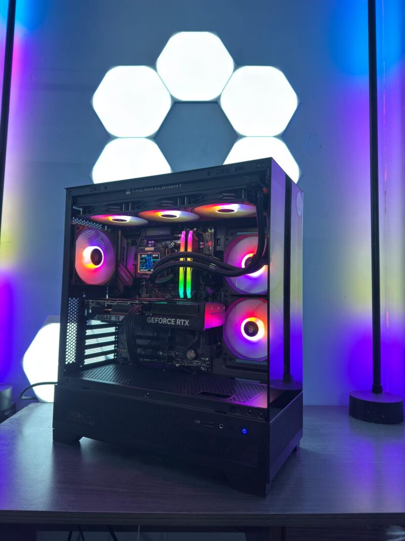 GeB GAMING EXTREME AMD BLACK -  RTX 5070 - immagine 4