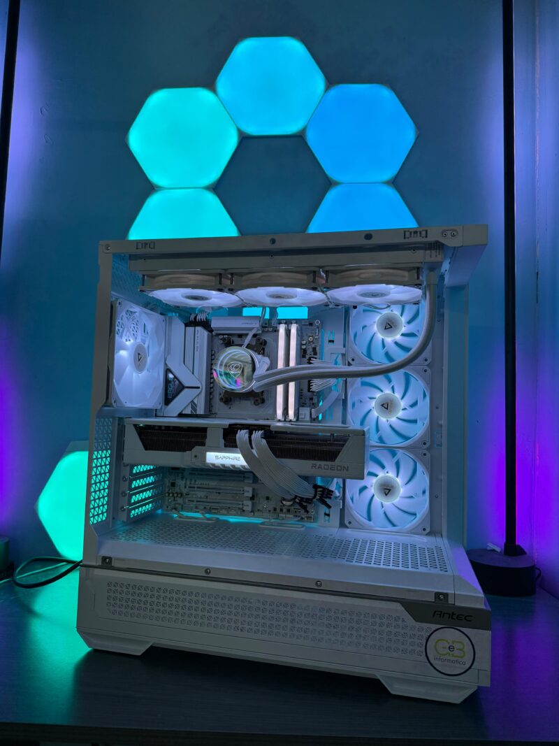 GeB GAMING EPIC AMD WHITE - RX 9070 XT - immagine 2