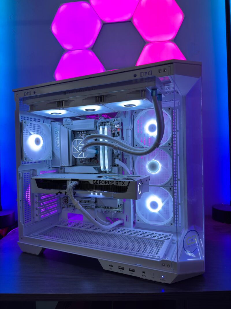 GeB GAMING WHITE PEARL - RTX 5070  - PRONTA CONSEGNA - immagine 2