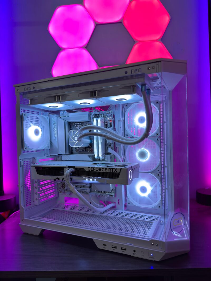 GeB GAMING WHITE PEARL - RTX 5070  - PRONTA CONSEGNA - immagine 4