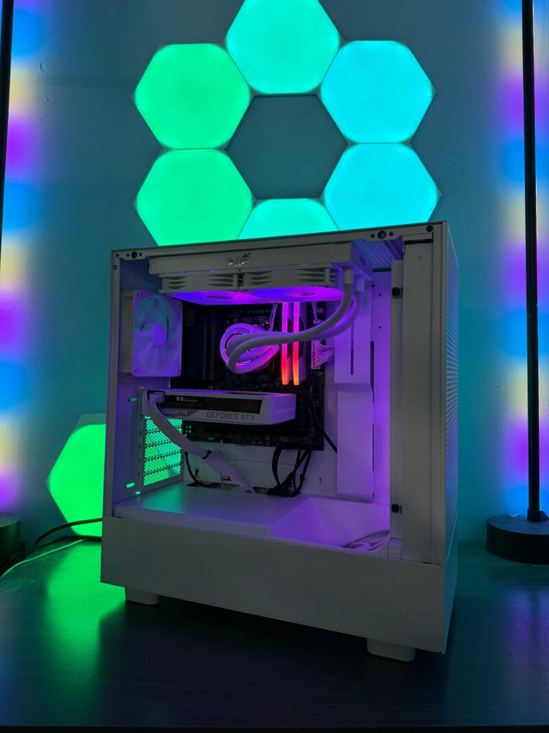GeB GAMING SHARK  - RTX 5060 - PRONTA CONSEGNA - immagine 3