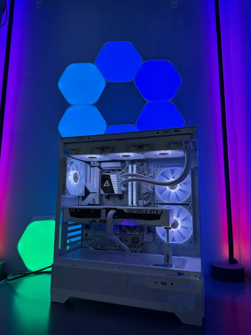 GeB GAMING PERFORMANCE  WHITE -  RTX  5080 - immagine 4