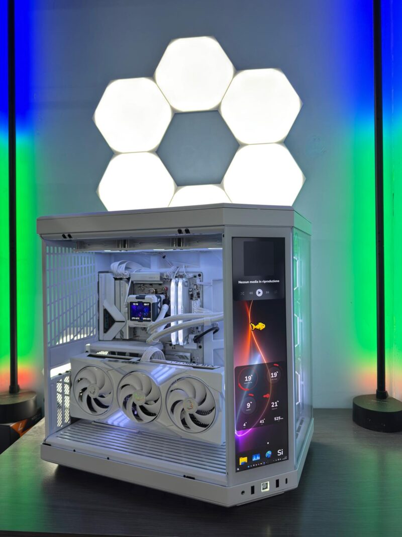 GeB GAMING LIBERTY  WHITE - RTX 5070 - immagine 2