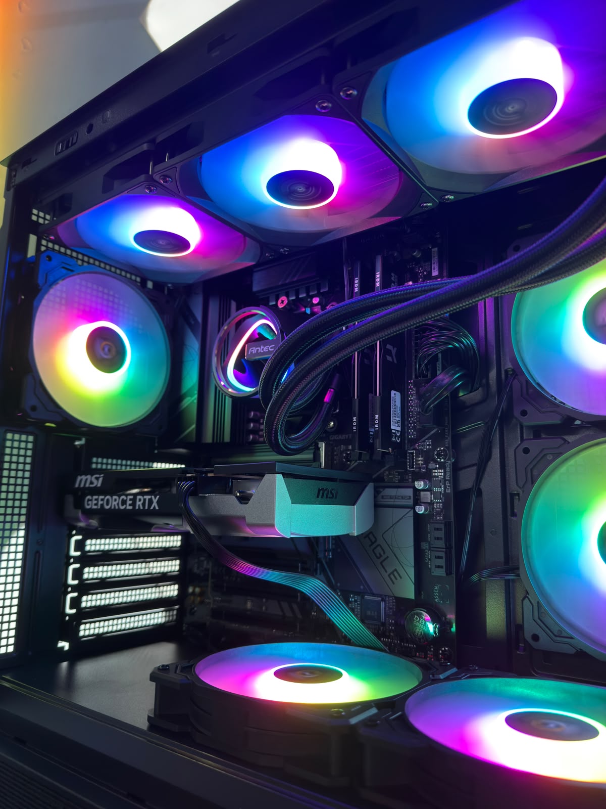 GeB GAMING RUMI - RTX 5060 - immagine 5