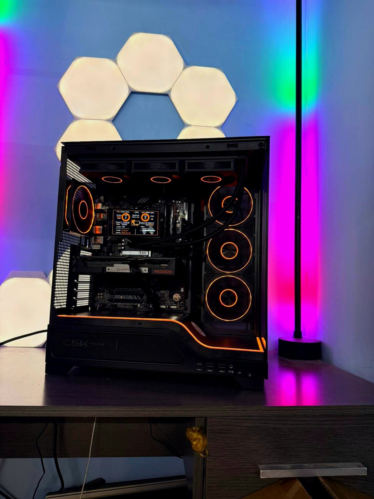 GeB GAMING THERMORA - RX 9060 XT 16GB - immagine 4