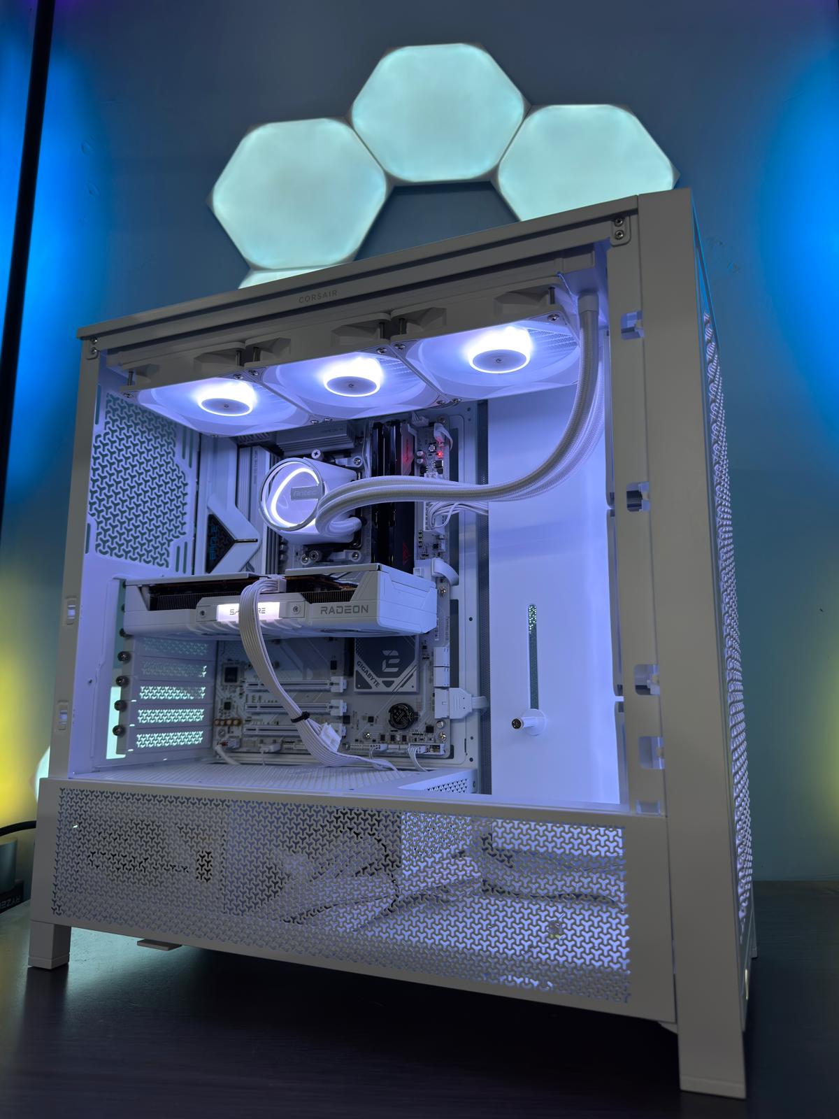 GeB GAMING HIKARI WHITE - RX 9060 XT 16G - PRONTA CONSEGNA - immagine 5