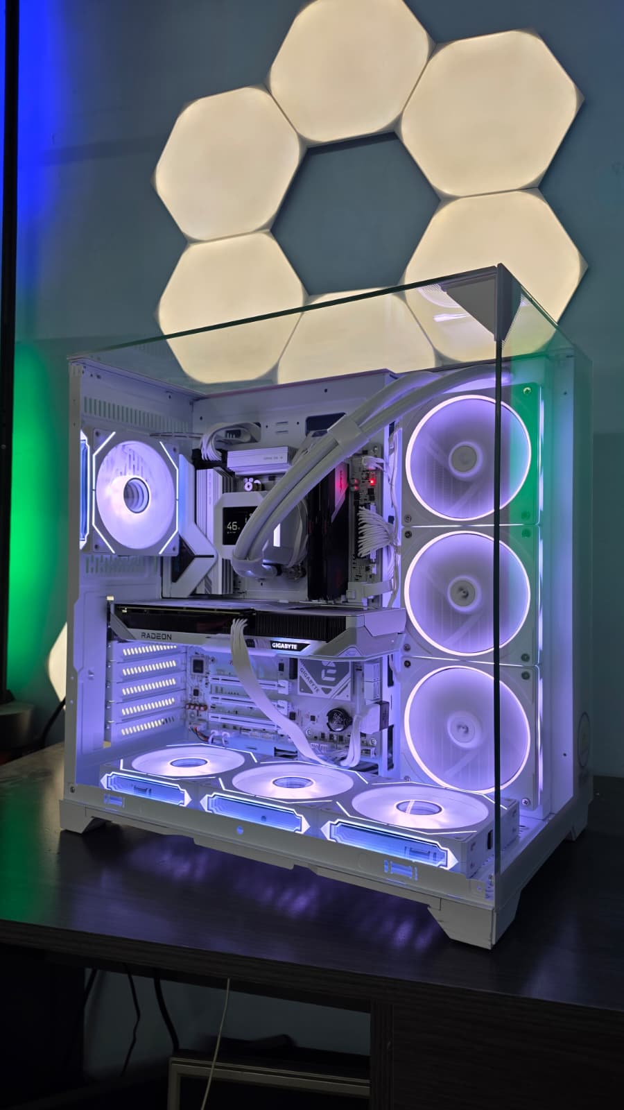 GeB GAMING KYRON - RX 9060 XT 16GB - PRONTA CONSEGNA - immagine 2