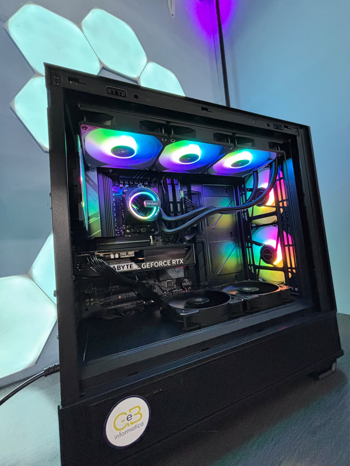 GeB GAMING FLIPPER - RTX 5060 - immagine 2
