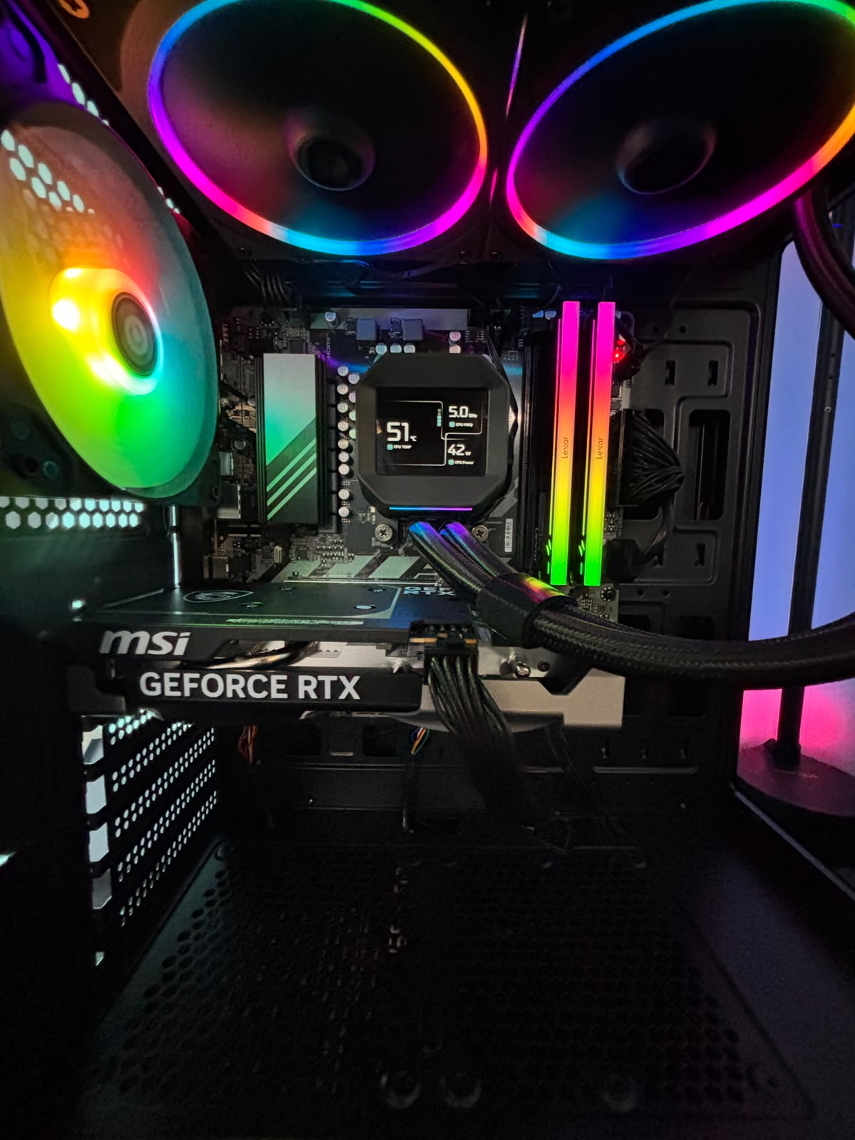 GeB GAMING SUNNY - RTX 5060 - immagine 2