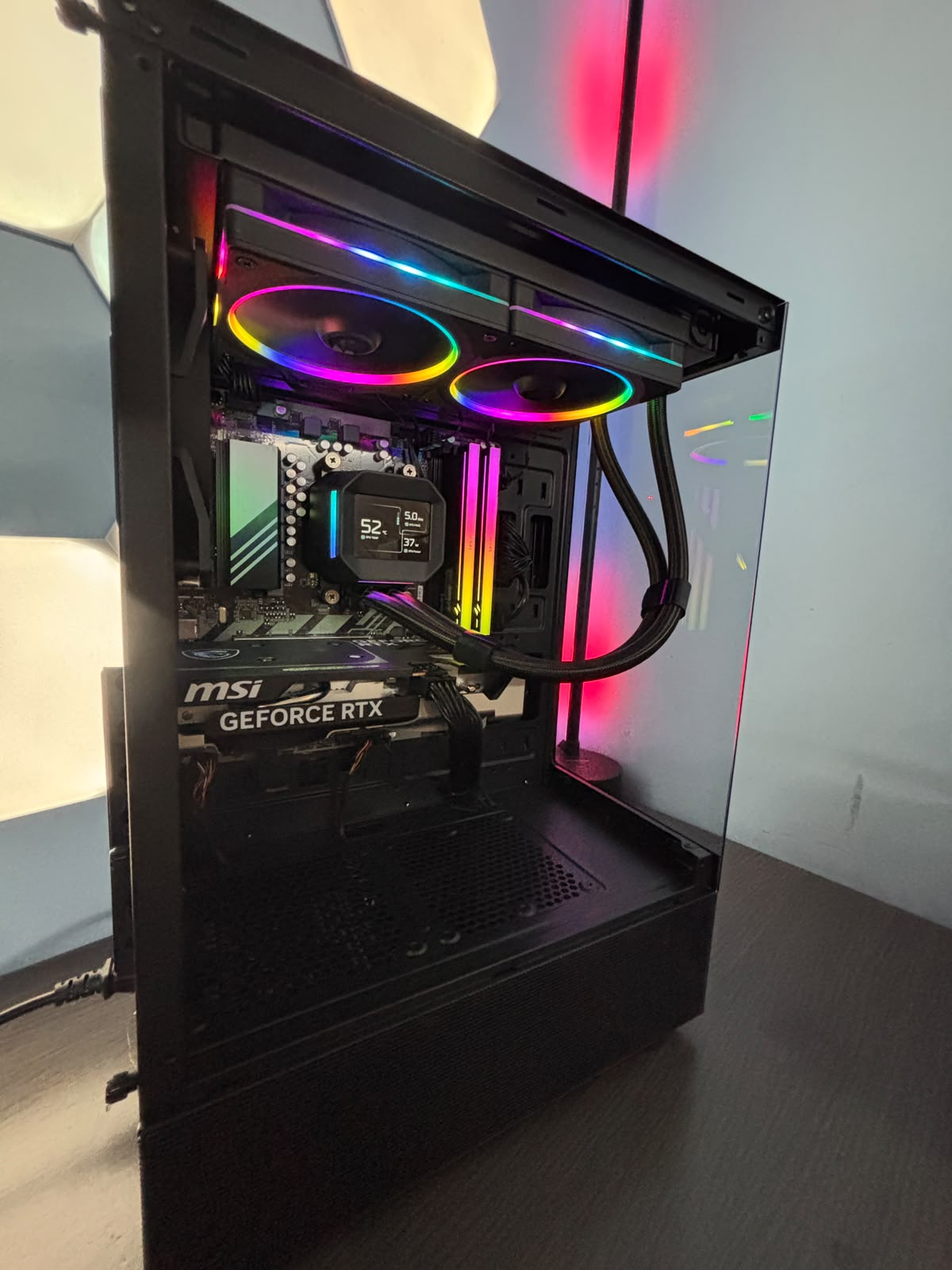 GeB GAMING SUNNY - RTX 5060 - immagine 5