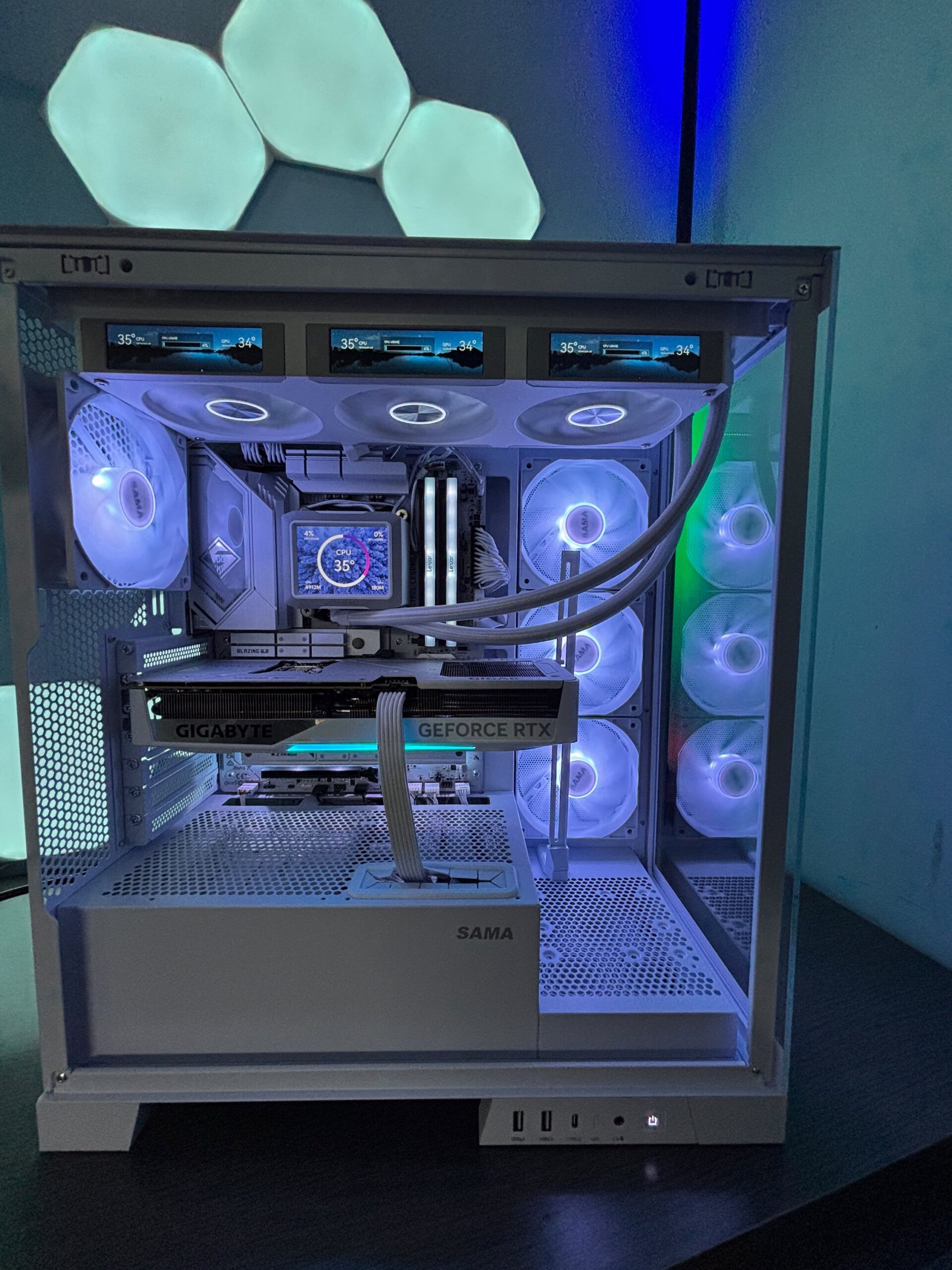 GeB GAMING SUPERBE - RTX 5070 TI - immagine 4