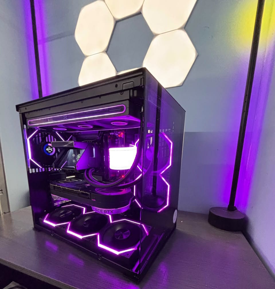 GeB GAMING VISION - RTX 5070 AORUS INFINITY - immagine 3